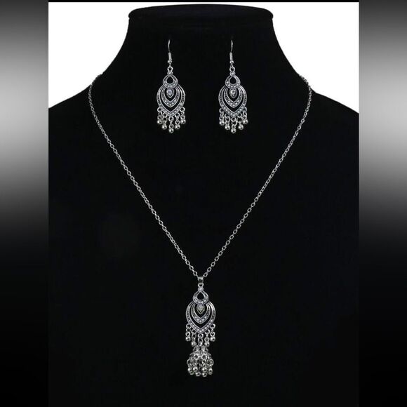 3pcs/set Rhinestone Decor
Jhumka Jewelry Set - Picture 5 of 16